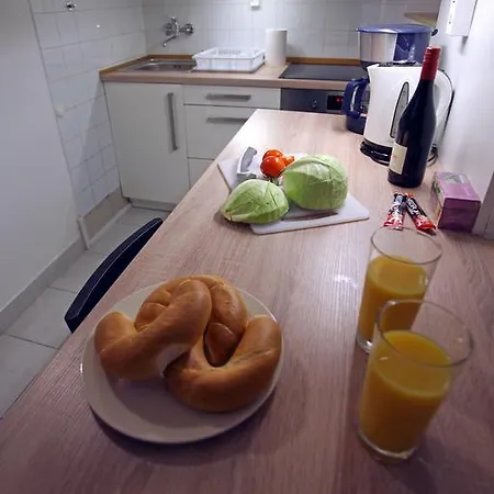 Vandrarhem City Rooms *