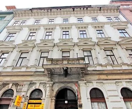 Хостел City Rooms